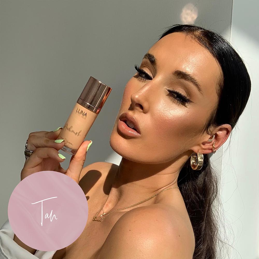 Luna by Lisa Airbrush tan
